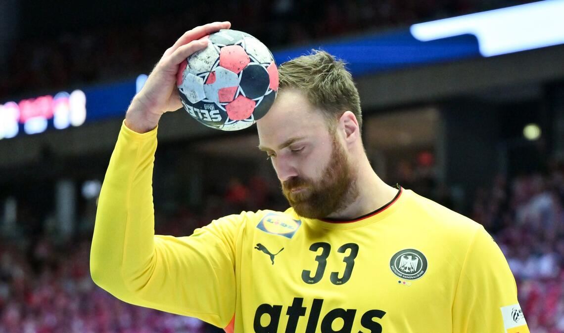 Torhüter Andreas Wolff erwischte im Test gegen Dänemark einen rabenschwarzen Tag. (Archivbild)