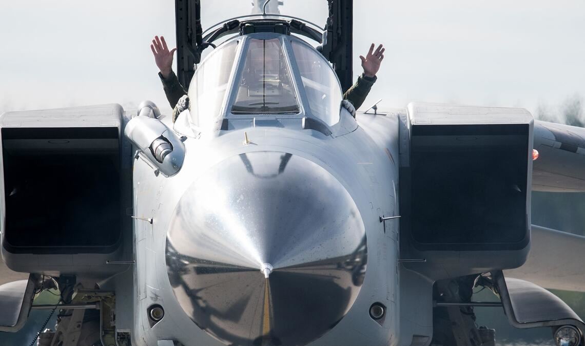 Tornado-Kampfjets sind in der Eifel stationiert, um im Ernstfall US-Atombomben einzusetzen. (Archivbild)