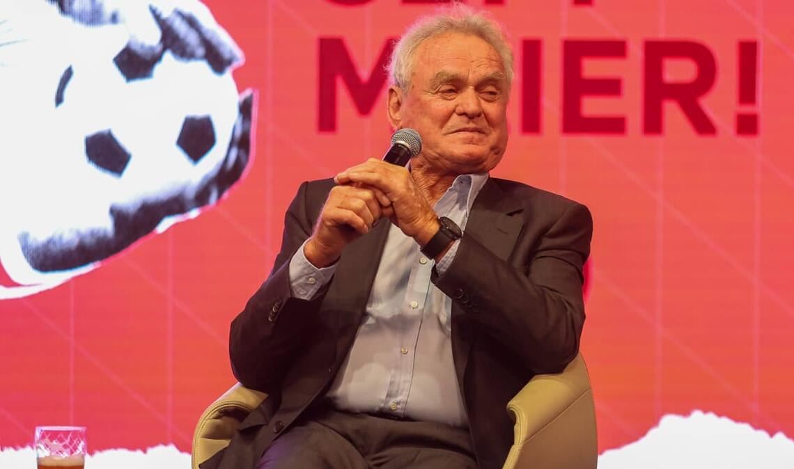 Torwart und Entertainer: Sepp Maier, der Weltmeister von 1974.