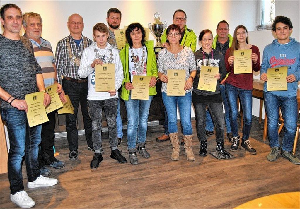 Enge Duelle bei traditionellen Wettkämpfen