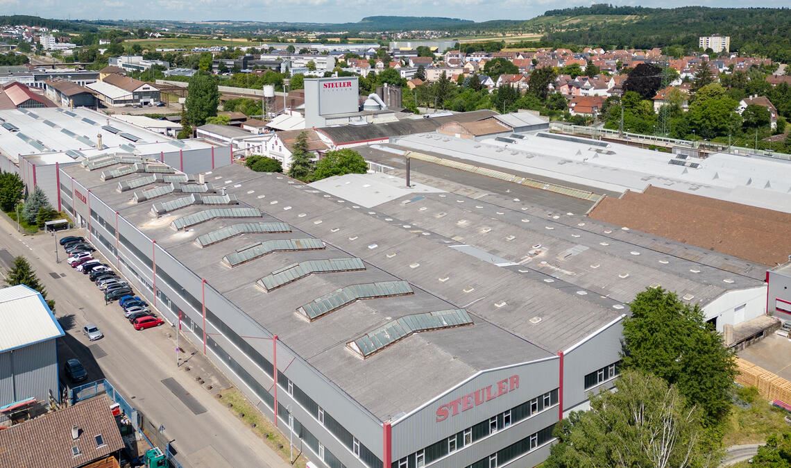 Traditionsreicher Industriestandort: Nach dem Aus für die Fliesenproduktion im vergangenen Jahr plant ein Projektentwickler den Neuanfang auf dem Steuler-Gelände. Foto: Archiv