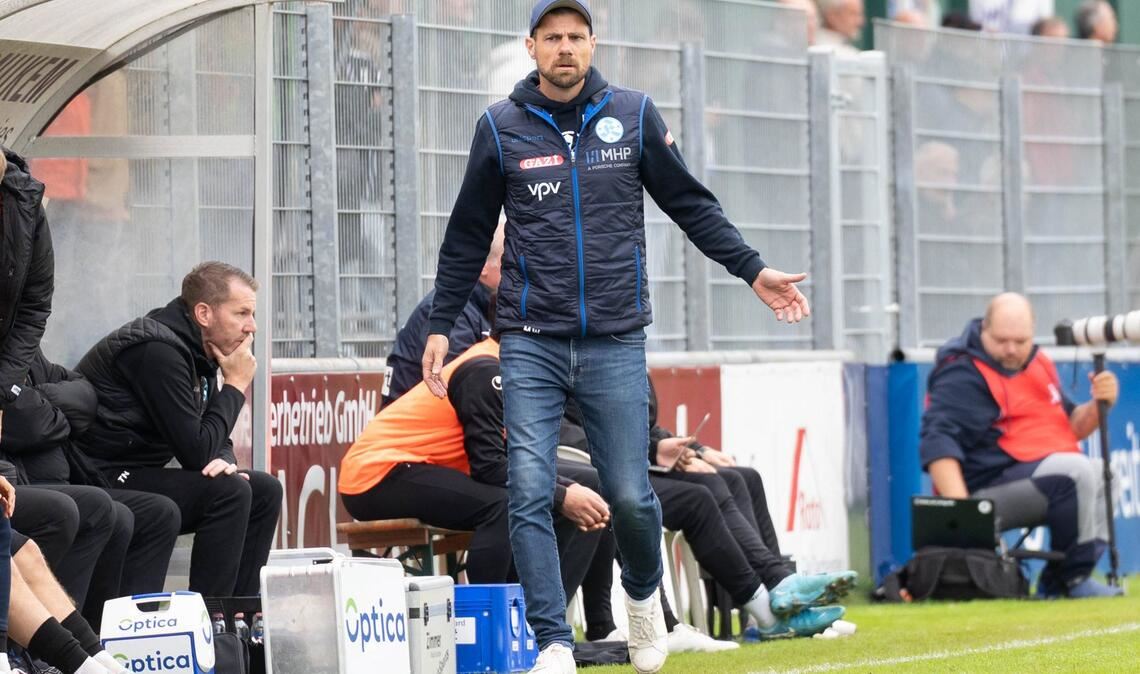 Trainer Marco Wildersinn fordert mehr Schärfe und Präzision von seinem Team.