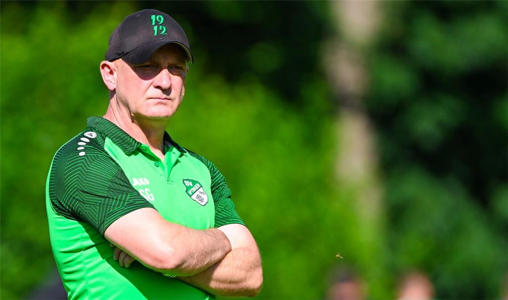 Trainer Stephan Güttler: „Wir haben das Spiel und den Gegner über 90 Minuten klar dominiert.“ Foto: Archiv