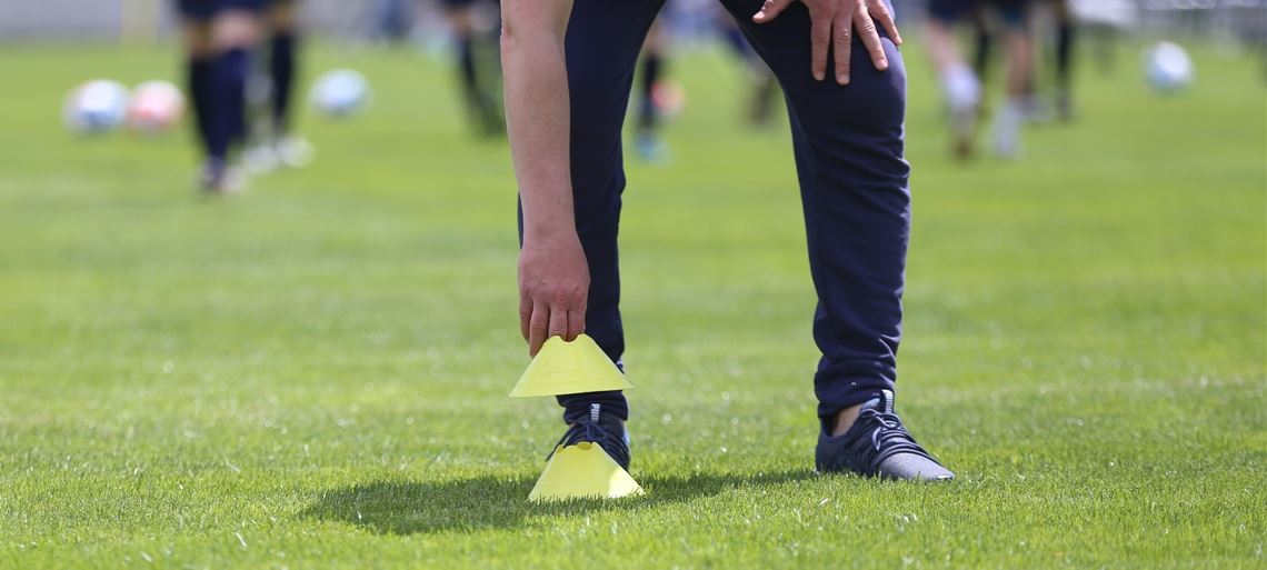 Trainingseinheiten sind dank der inzwischen niedrigen Inzidenz-Werte für Amateur- und Breitensportler wieder möglich, und auch Spiele können wieder ausgetragen werden.Foto: Huber