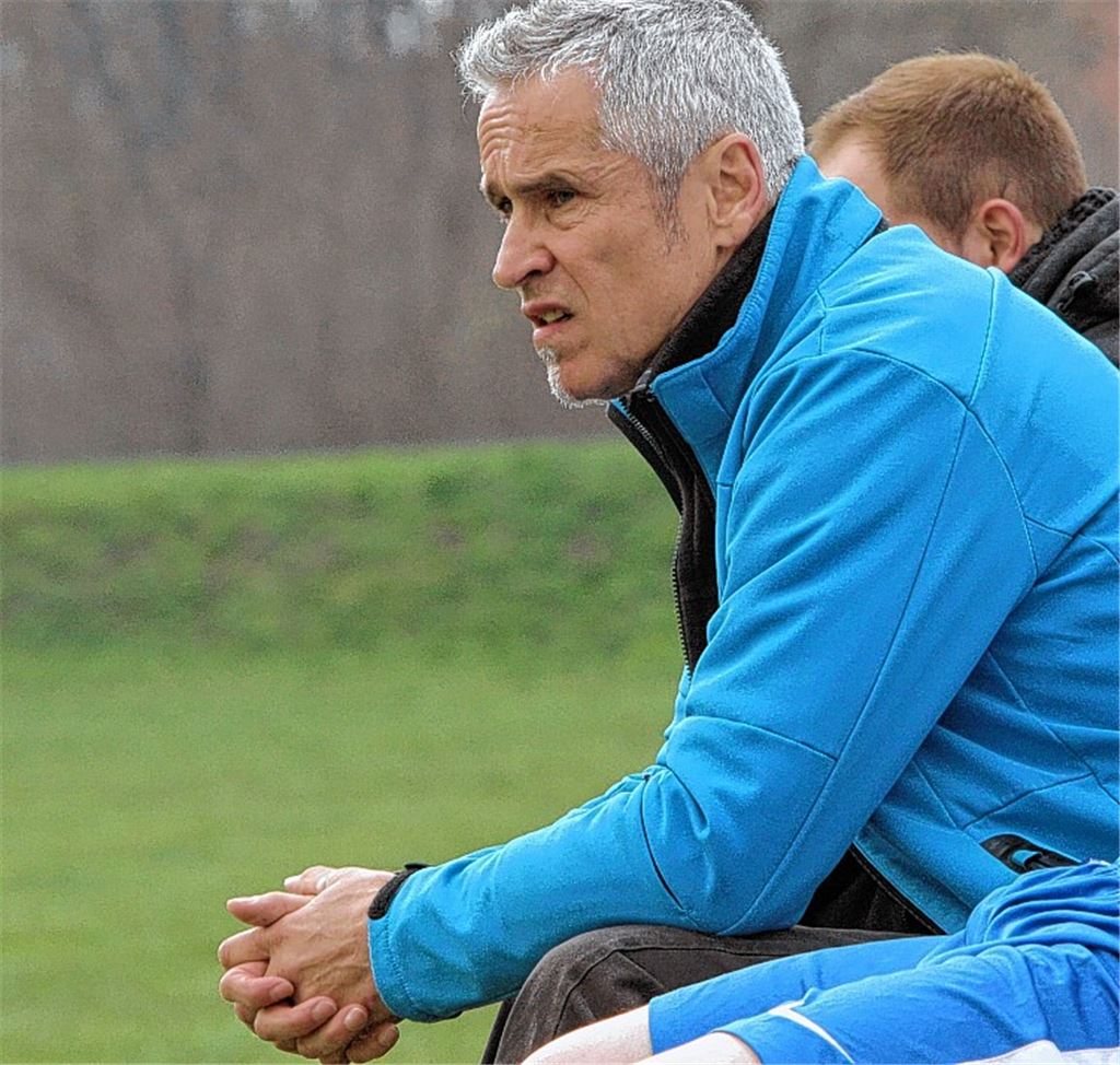 Trennung auf dem Gipfel? Eberhard Braun will sich in Knittlingen unbedingt als Meister der Kreisklasse A1 und Aufsteiger verabschieden.