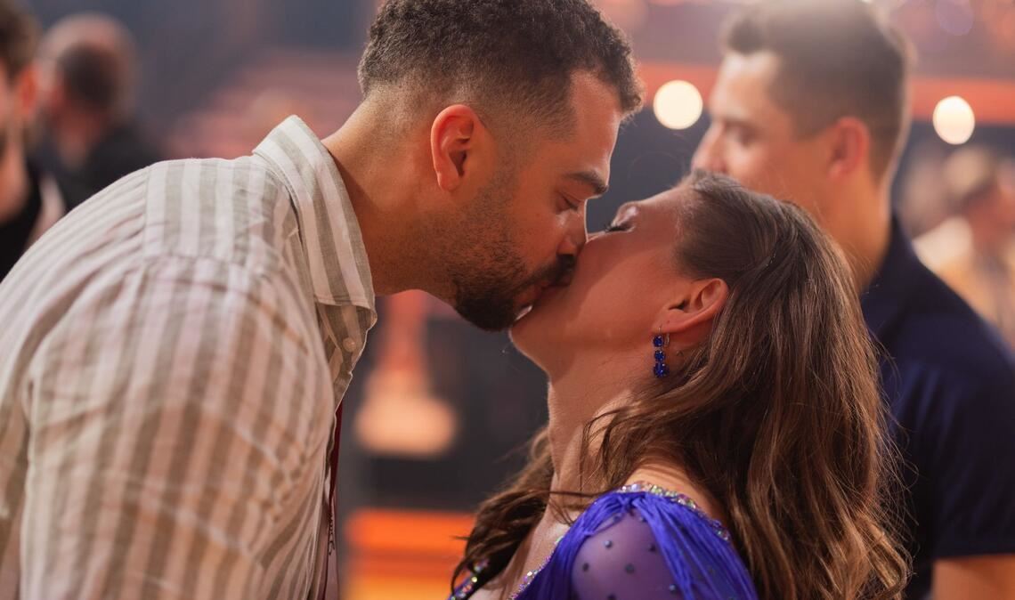 Trost nach dem Aus: Bianca Heinicke wurde von Freund Timothy Hill unterstützt.