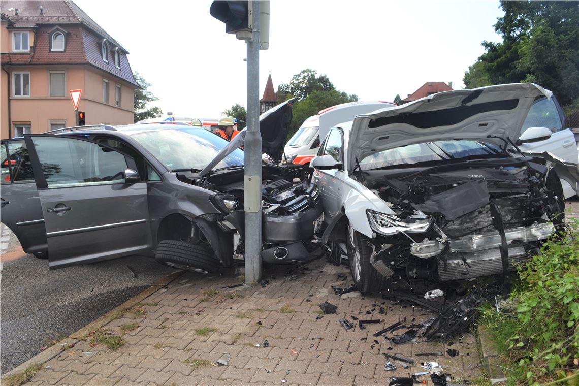 910_0008_178264_Myroshnichenko_Unfall_Pforzheim_3_