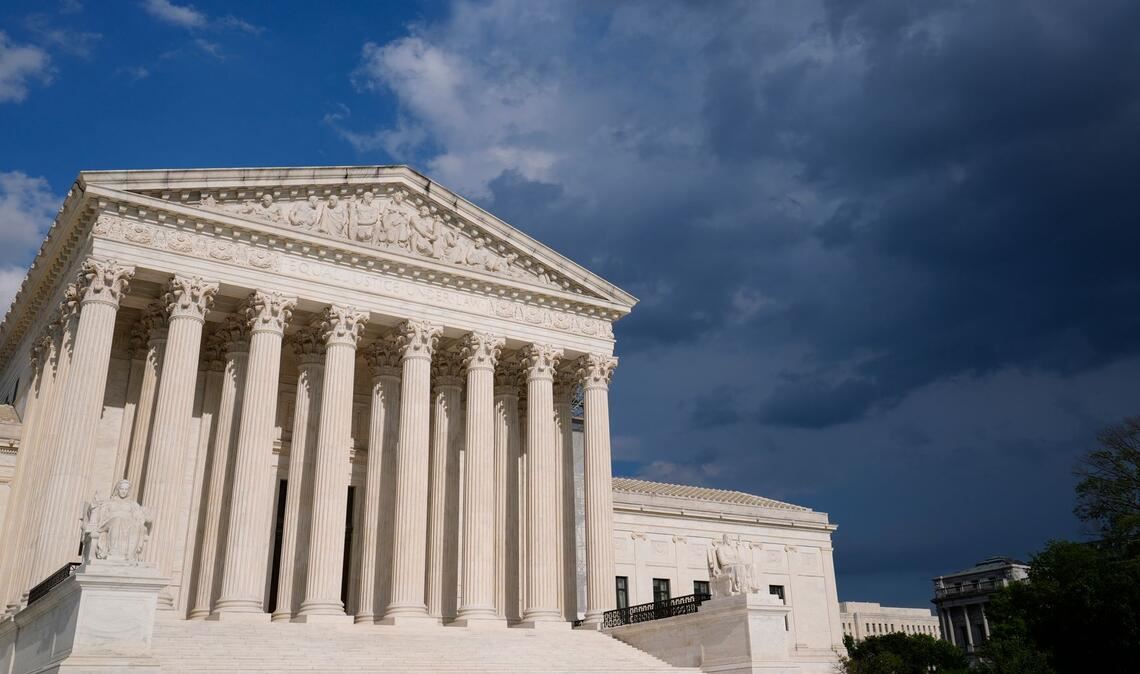 Trump hat im Streit um seine aggressive Zollpolitik eine Niederlage vor dem Supreme Court kassiert. (Archivbild)