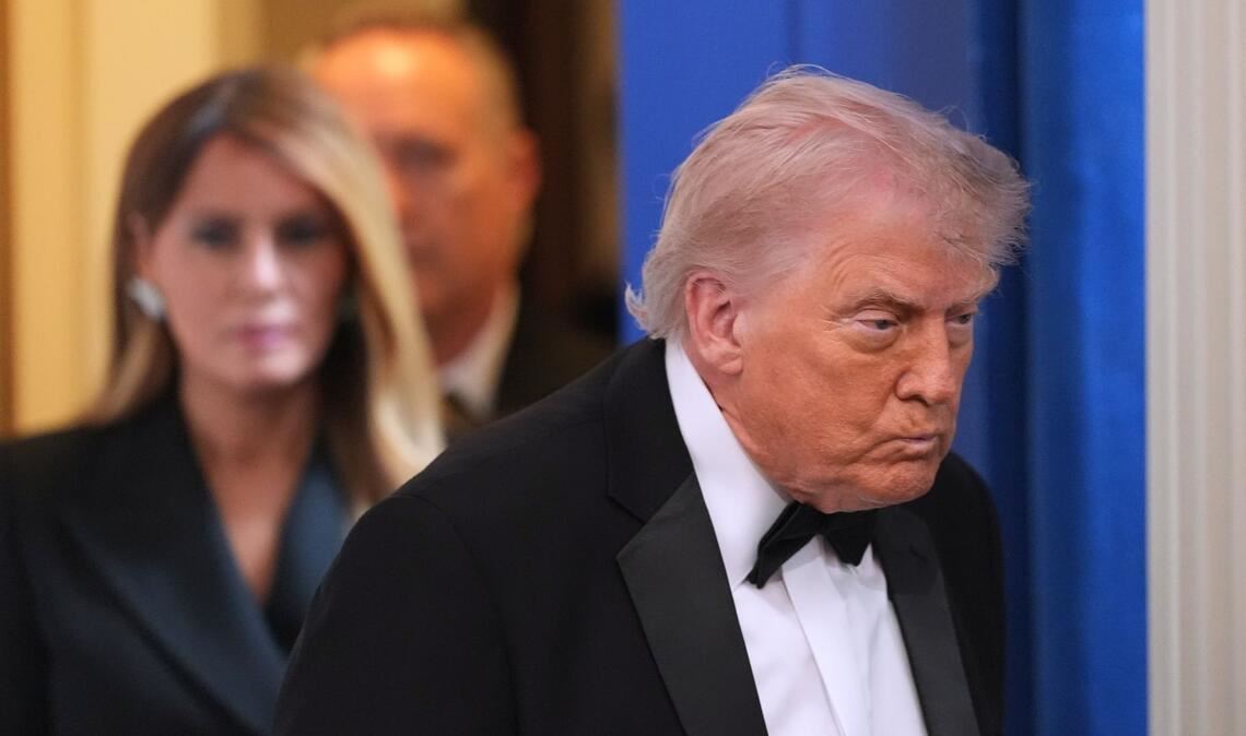 Trump spricht nach den Schüssen zur Presse.