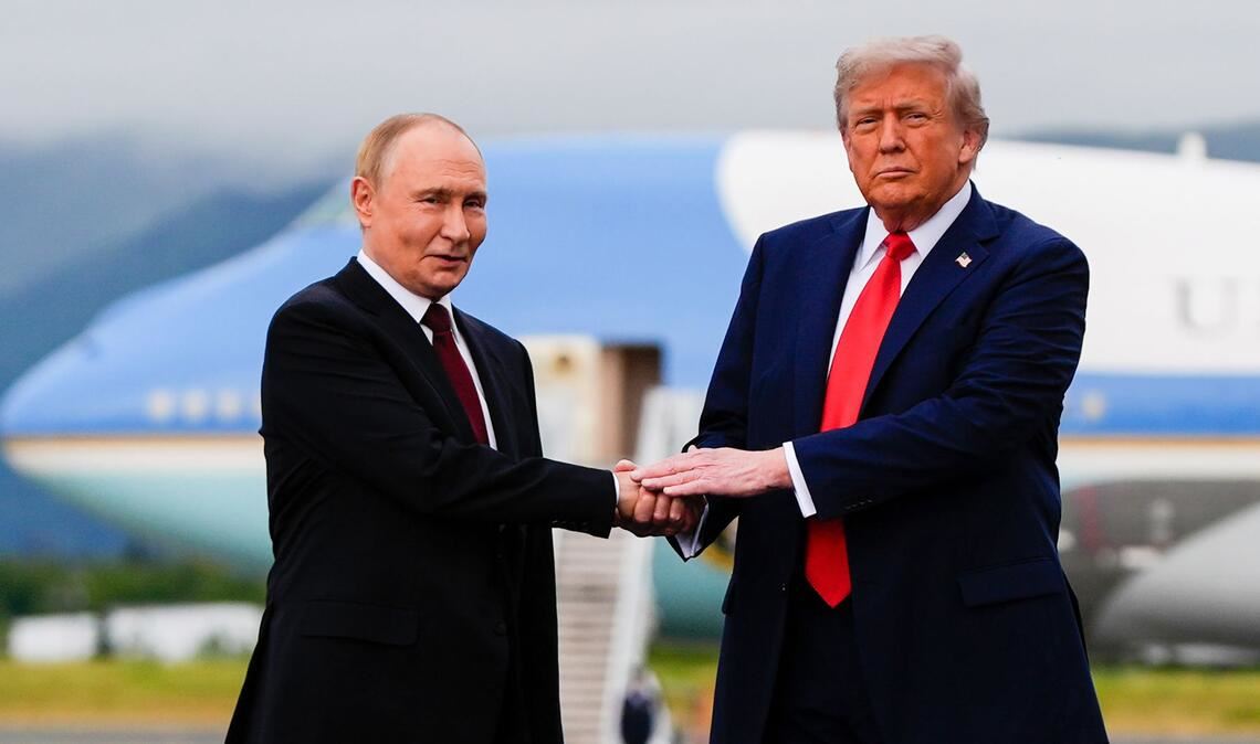 Trumps Sanktionen gegen russische Ölkonzerne schaden nach Angaben von Kremlchef Putin den sich gerade erst wieder bessernden Beziehungen zwischen Moskau und Washington. (Archivbild)