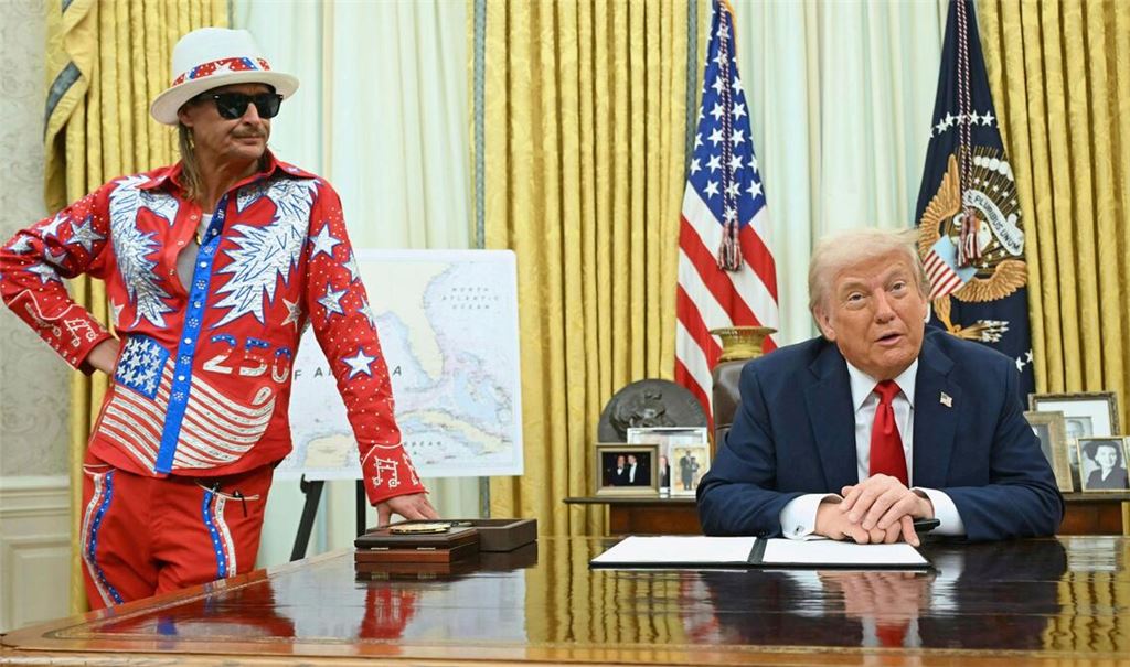 US-Präsident Donald Trump mit dem Musiker Kid Rock.