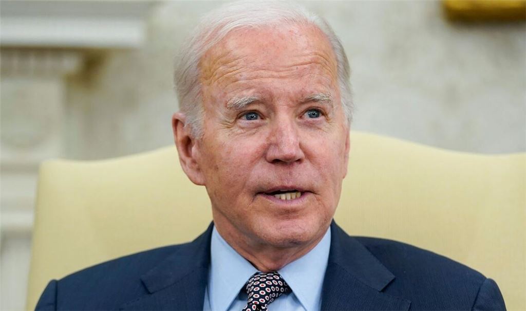 US-Präsident Joe Biden bei einem Treffen mit dem Sprecher des Repräsentantenhauses, Kevin McCarthy.