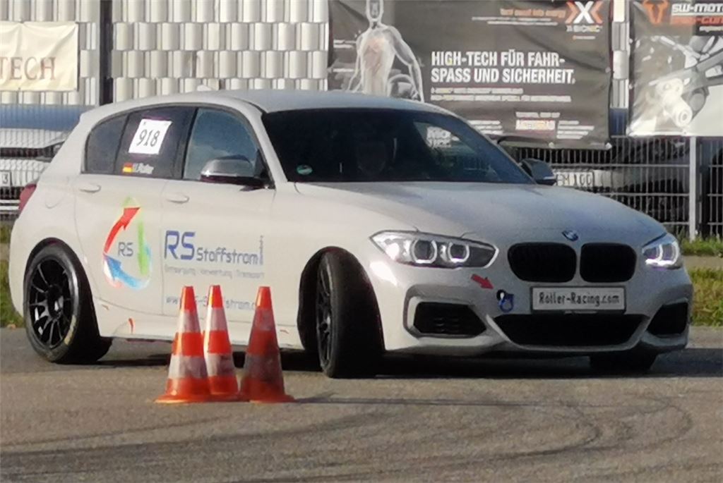 Udo Roller ist mit einem RS-BMW M140i xDrive auf den Strecken unterwegs.Foto: privat