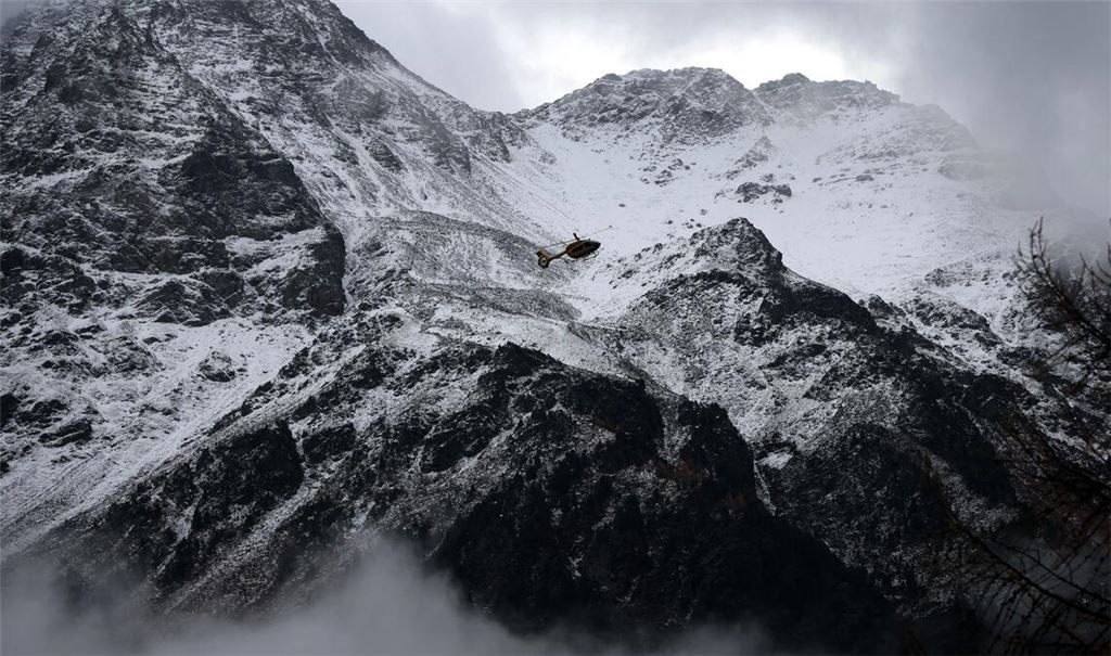 Über dem Ortlergebirge hingen am Wochenende dichte Wolken.