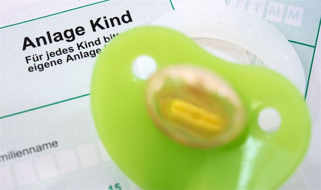 Über die Anlage Kind der Steuererklärung erfolgt automatisch eine Günstigerprüfung im Vergleich zum Kinderfreibetrag.