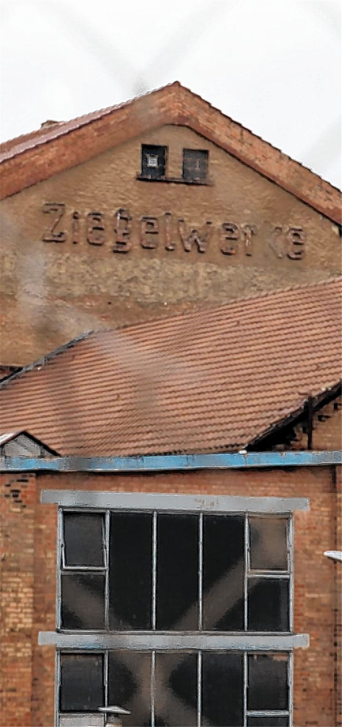 Überbleibsel einer vergangenen Zeit: Gebäude der alten Ziegelwerke. Archivfoto: Disselhoff