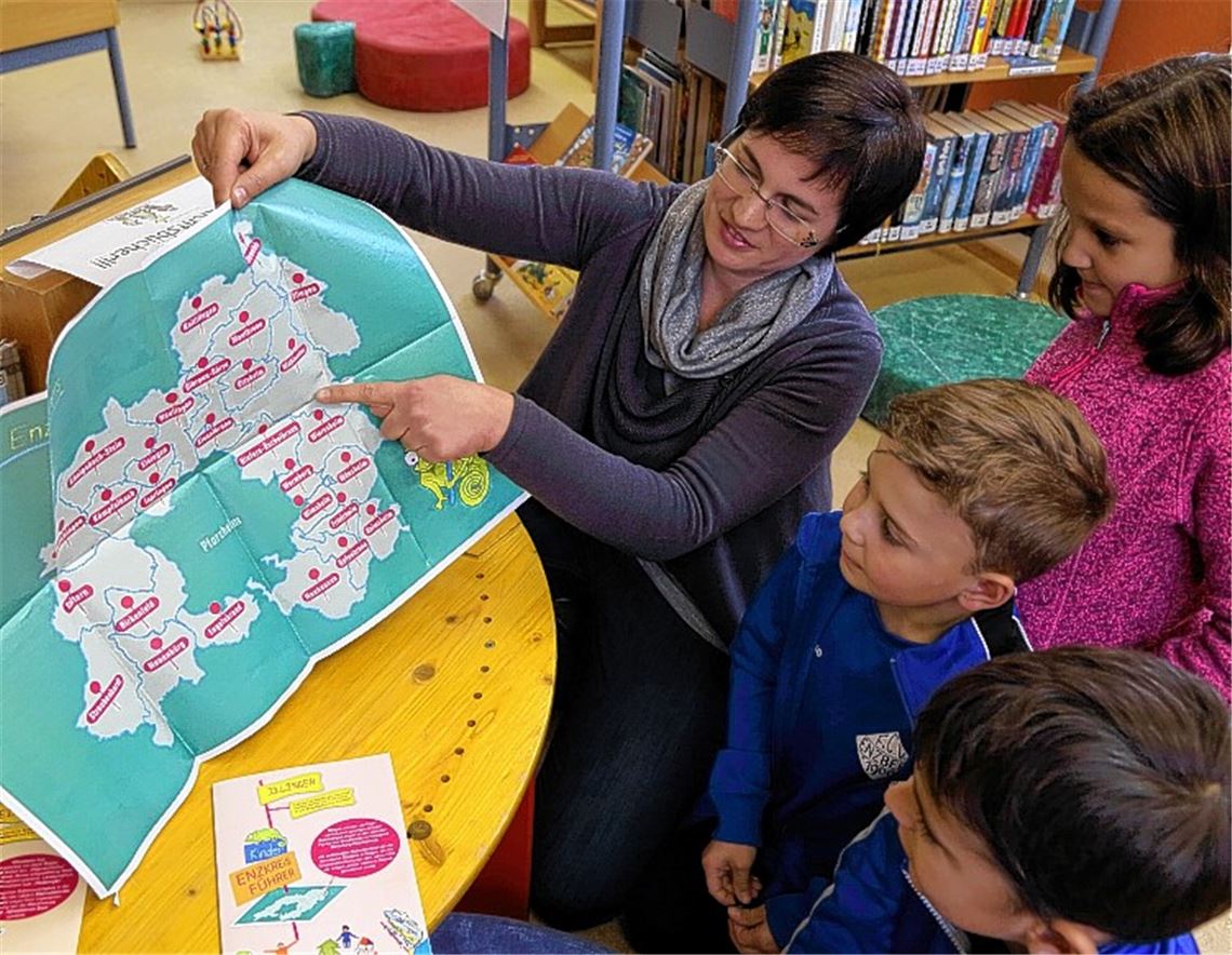 Kinder zeigen Lieblingsplätze