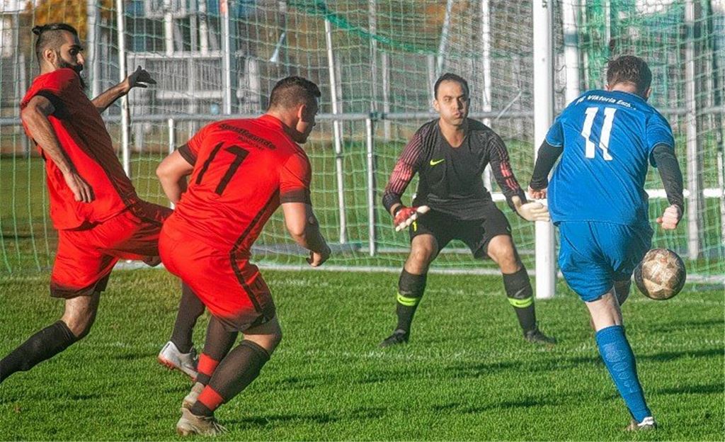 Lienzingen gewinnt torreiches Derby