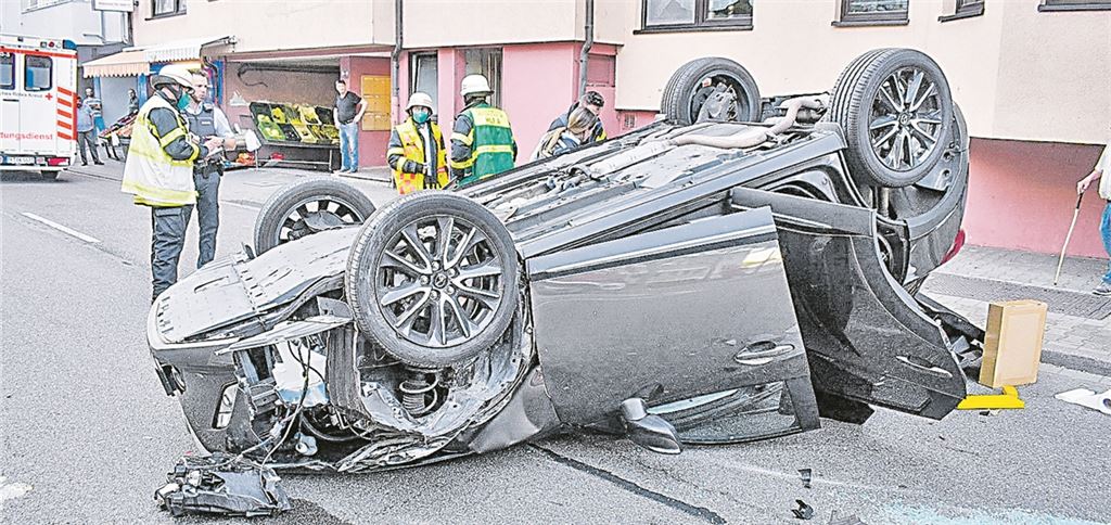 Überschlag in Pforzheim. Foto: Myroshnichenko