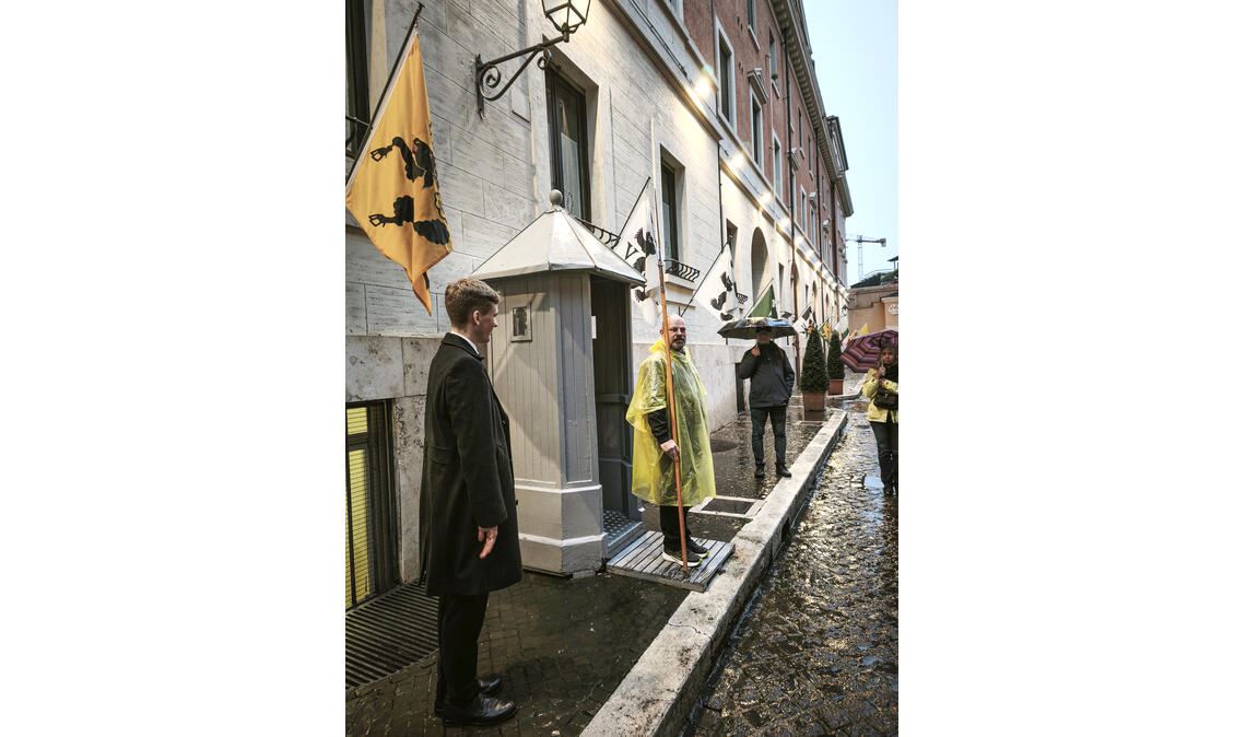 Übungseinheit mit der „Schweizer Garde“.