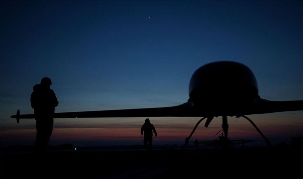 Ukrainische Drohnen fliegen inzwischen weit ins russische Hinterland hinein. (Archivbild)