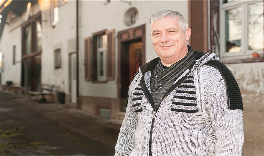 Ulrich Kisling ist in Pinache aufgewachsen und war früher als CDU-Gemeinderat tätig. Nun stellt er als Bürgermeisterkandidat seine Pläne für die Entwicklung der Gemeinde vor. 