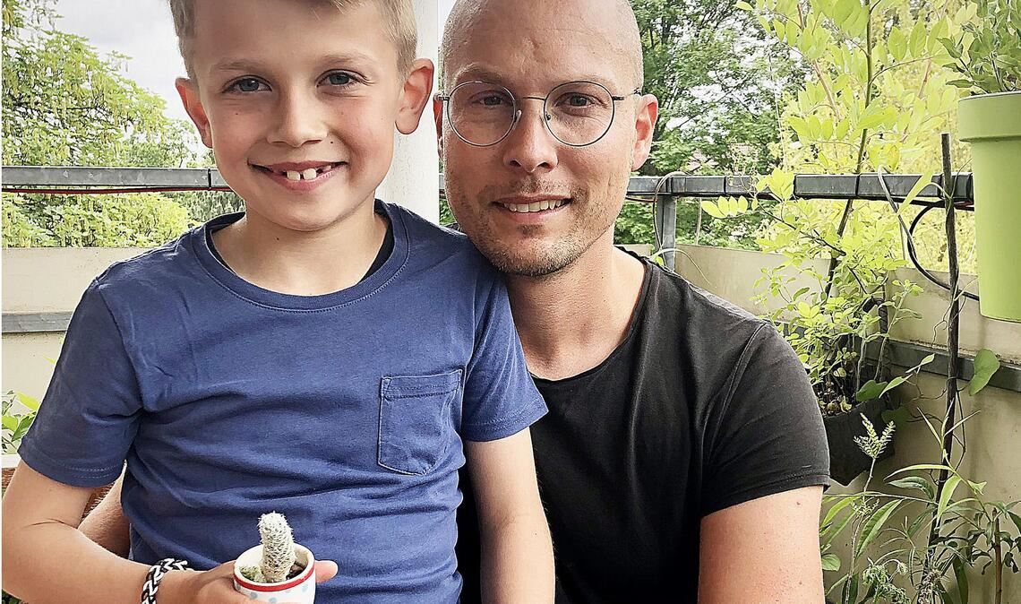 Um den jüngsten Ableger kümmert sich Ulrich Dilgers Sohn Paul. Der Kaktus ist sein mindestens vier Generationen in der Familie.