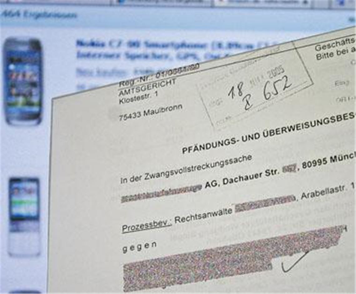 
Unbedachte Einkäufe übers Internet oder den Versandhandel sind nicht selten die Ursache dafür, dass Menschen in die Schuldenfalle rutschen. Dann steht schnell der Gerichtsvollzieher mit dem Pfändungsbeschluss auf der Matte. 
Foto: Kollros
