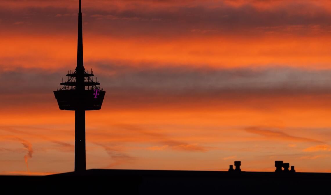 Und dann macht es "Bumm": In einer Satire-Sendung des ZDF soll es um die angebliche Sprengung des Kölner Fernsehturms gehen. (Archivfoto)