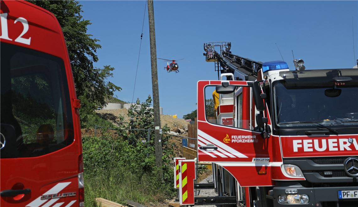 910_0008_173923_juergen_mueller_Hubschrauber_Abtransport