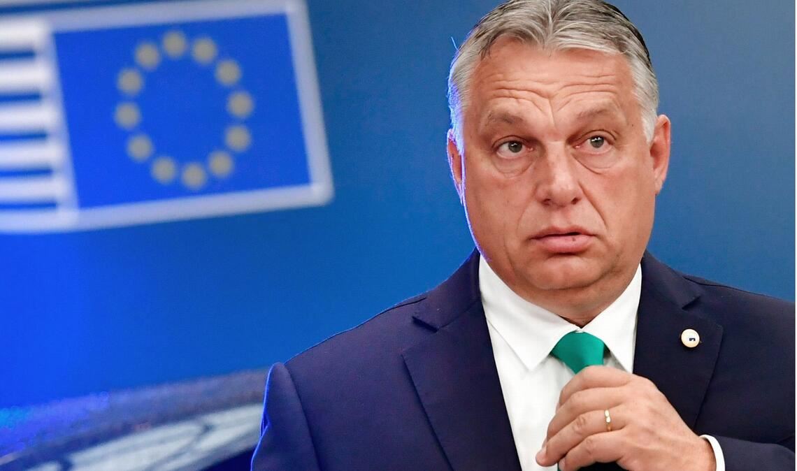 Ungarns Präsident Viktor Orbán  hält die  EU hin, sagen Kritiker.