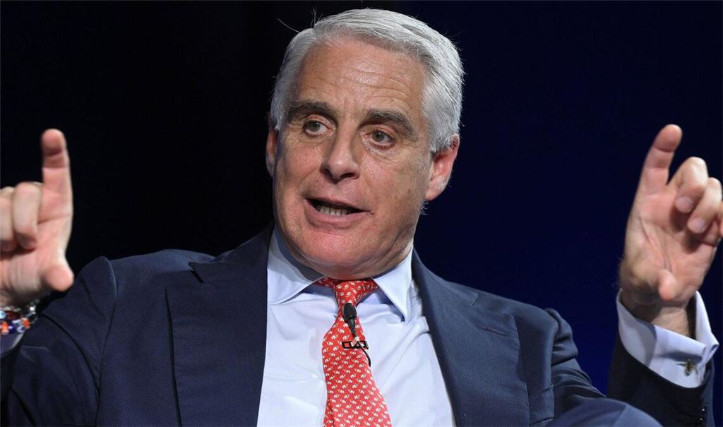 Unicredit-Chef Andrea Orcel erhöht mit einem offiziellen Kaufangebot den Druck auf die Commerzbank.