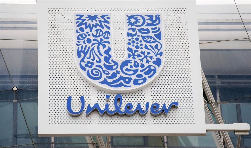 Unilever hat einen vorübergehenden Einstellungsstopp verhängt.