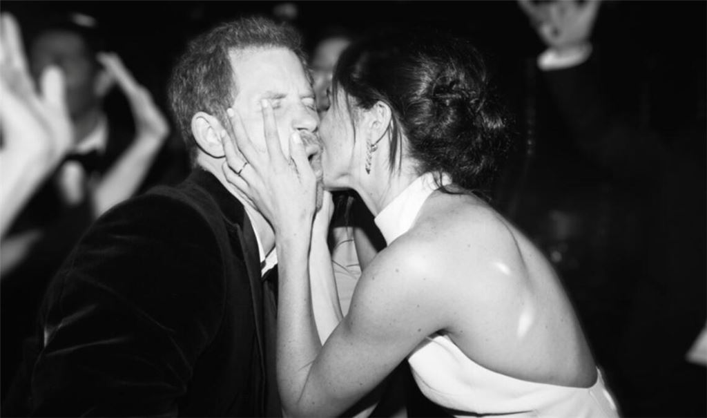 Unter anderem mit diesem Foto feiert Herzogin Meghan den achten Hochzeitstag mit ihrem Mann, Prinz Harry.