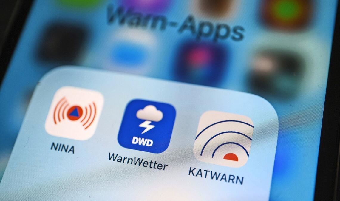 Unter anderem wird über die Warn-Apps gewarnt.