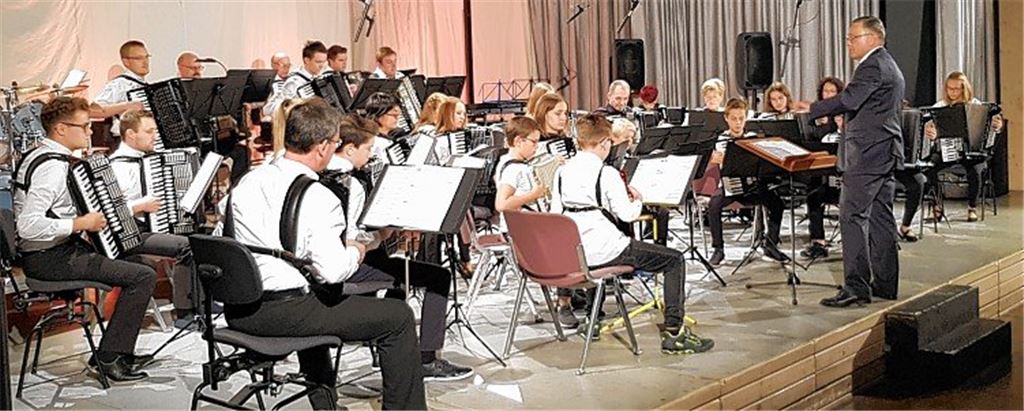 Mitreißende Klänge und witzige Unterhaltung