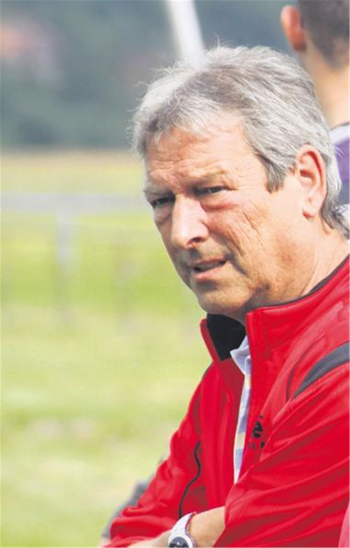 Unzufrieden: Helmut Frey will von seinen Spielern diesmal mehr Einsatz sehen.
Archivfoto: Eigner