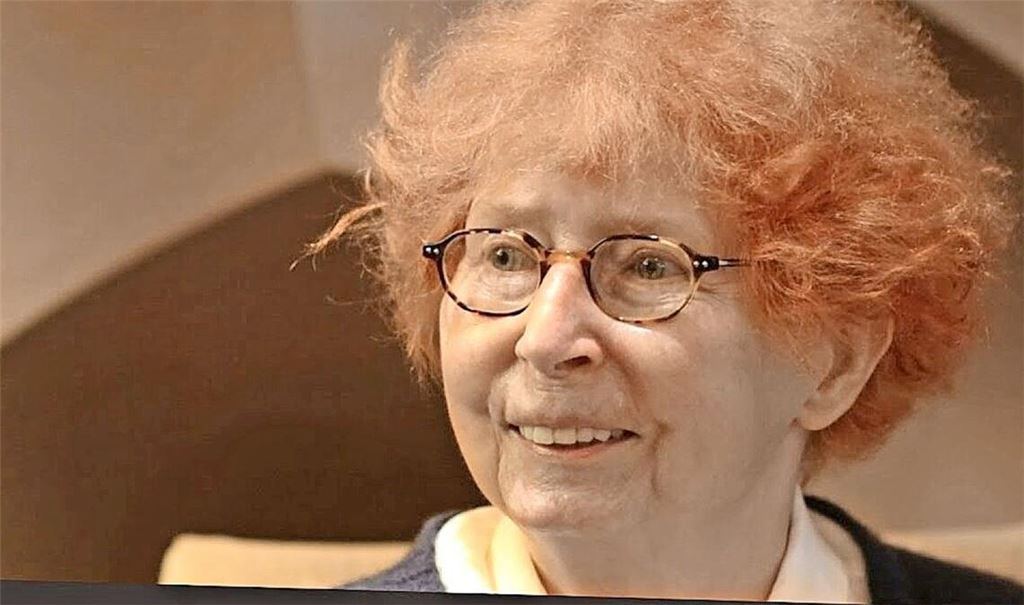 Vera Mercer  – hier in einem Interview der Reihe „Pepper Photo-Chat“