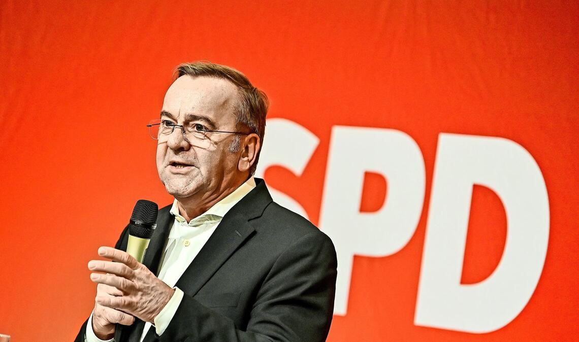 Verteidigungsminister Boris Pistorius bei einer Wahlkampfveranstaltung.