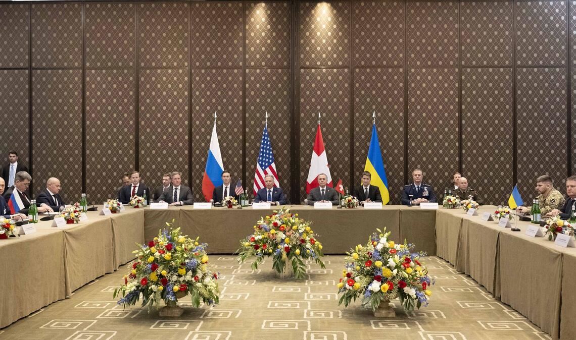 Vertreter der Ukraine, Russlands und der USA bei Gesprächen in Genf
