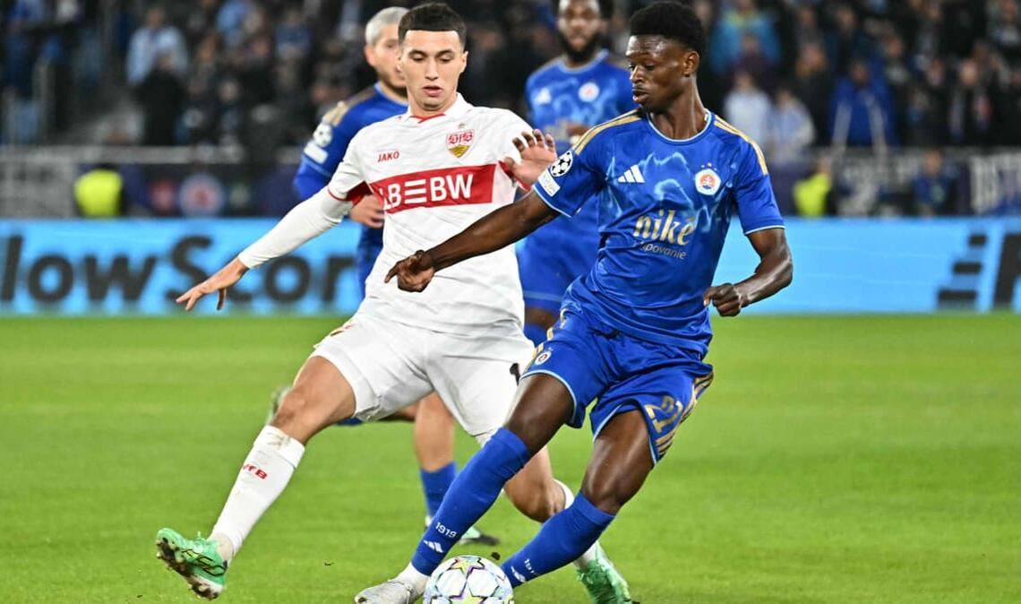 VfB-Offensivspieler Bilal El Khannouss vergab in der 17. Minute die erste große Chance für Stuttgart.