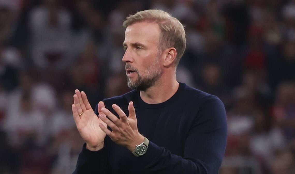 VfB-Trainer Sebastian Hoeneß will sich bei den Dortmundern für die Heimniederlage aus dem April revanchieren.