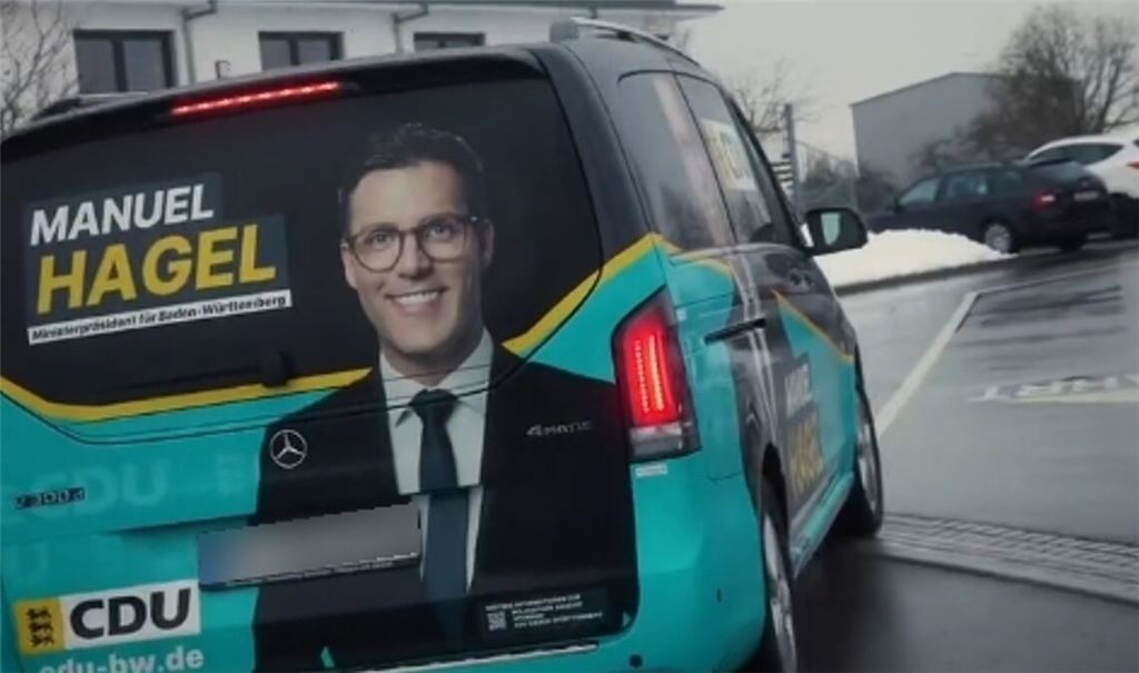 Viel unterwegs: Hagels Wahlkampfbus