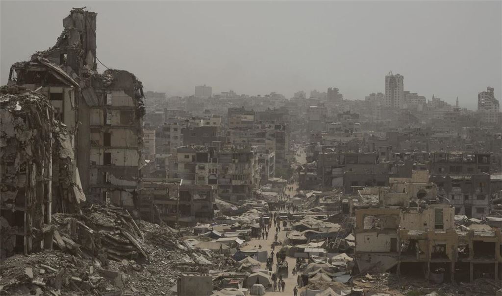 Viele Gebäude in Gaza-Stadt sind durch israelische Bombardierungen  zerstört.