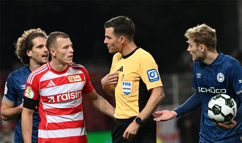 Viele Schiedsrichter, hier Harm Osmers, standen in der zweiten Pokal-Runde im Fokus.