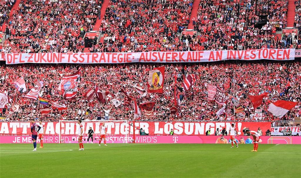 Vielerorts hatten Fußballfans gegen die Pläne für einen Investor bei der DFL protestiert.
