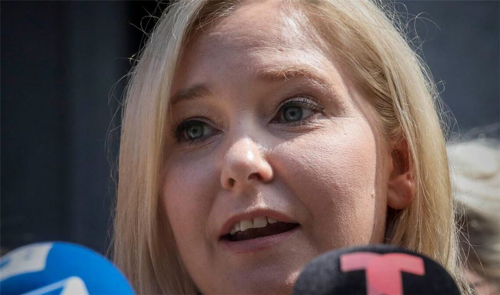 Virginia Giuffre behauptete, von Prinz Andrew als Minderjährige sexuell missbraucht worden zu sein. Bei einer Zivilklage in den USA einigte sie sich mit dem Royal auf einen Vergleich. (Archivbild)