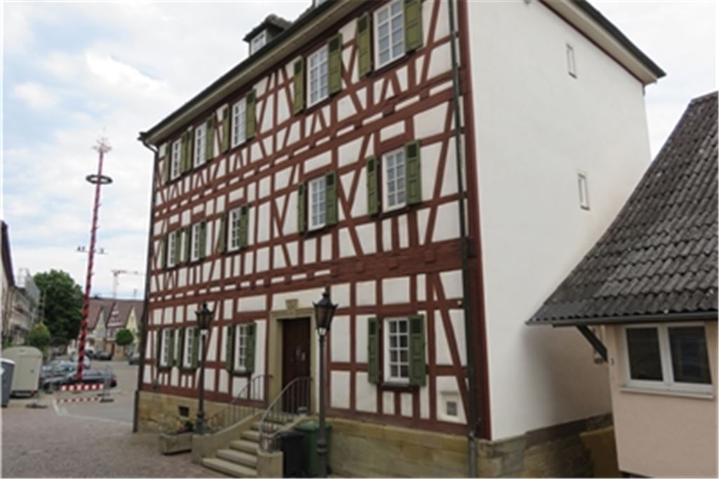 Virtuelle Attraktion wird das Faust-Museum Knittlingen bald bereichern. Foto: Becker