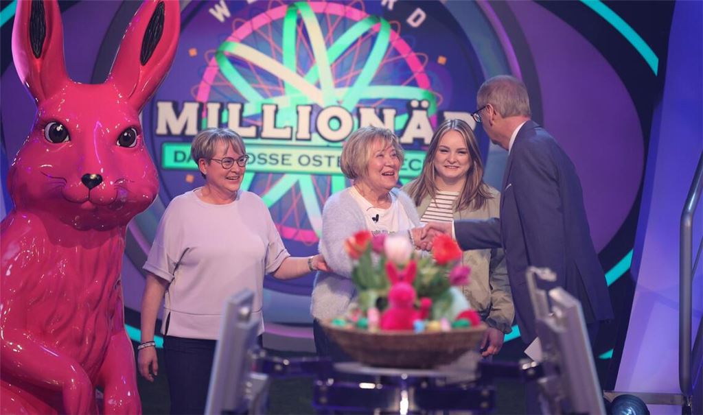 V.l.: Uta Schuchardt, Elisabeth Jakubowski, Anna Schuchardt und Günther Jauch