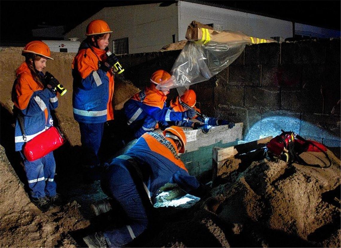 Junge Helfer kommen kaum zur Ruhe